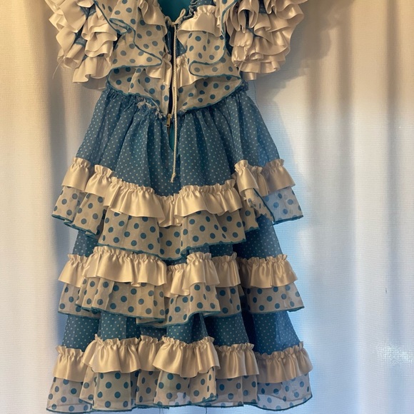 Flamenco girls dress. Never worn (no tags) size 3 - Picture 6 of 6